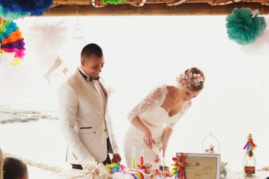 Gelin ve şık damat