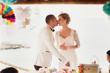 Gelin ve şık damat