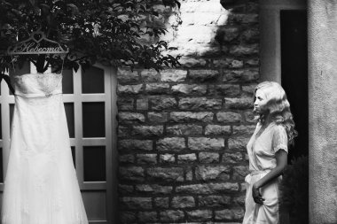 lüks mutlu sarı gelin