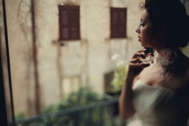 Harika şık tatlı esmer