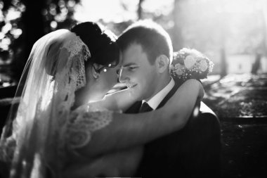 Gelin ve damat yürüyüş