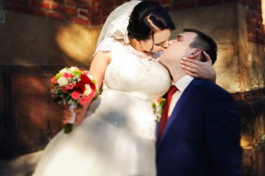 Gelin ve damat yürüyüş