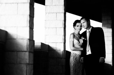 Gelin ve yakışıklı damat