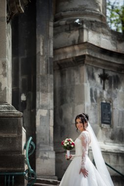 Güzel seksi esmer gelin