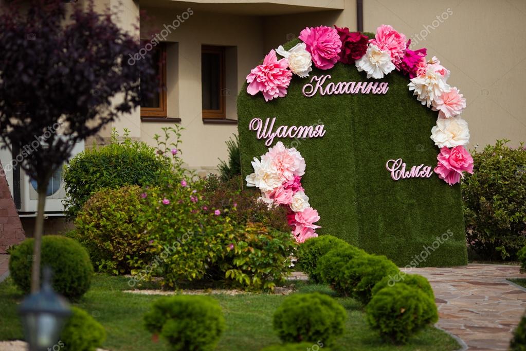 Creative wedding decoration, 