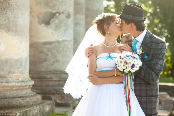 Casal beijo momento — Fotografia de Stock