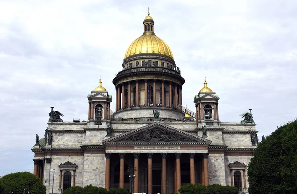 Старая церковь — стоковое фото