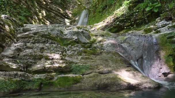 De cascade van watervallen "Miracle Beauty" — Stockvideo
