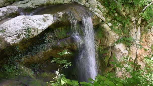 Cascata de belas cachoeiras — Vídeo de Stock