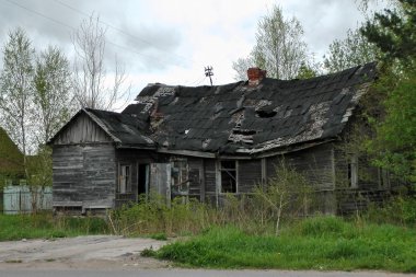 Terk Edilmiş Eski Ev.