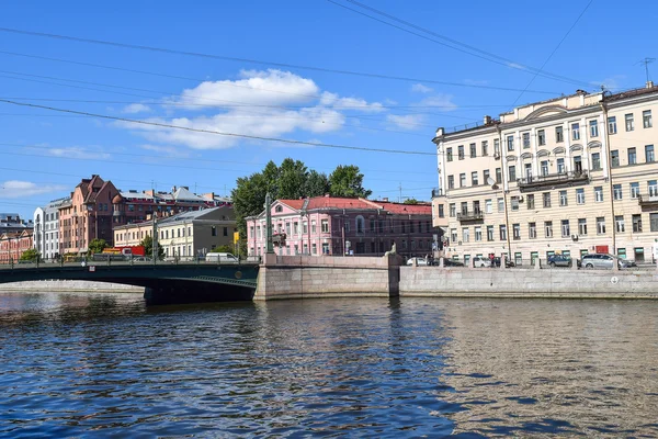 The Fontanka river embankment in St. Petersburg, Russia — Stock Photo, Image