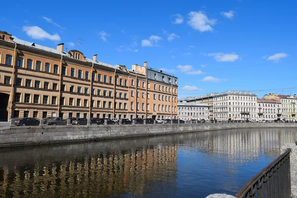 O aterro do canal Griboyedov em Leningrado . — Fotografia de Stock