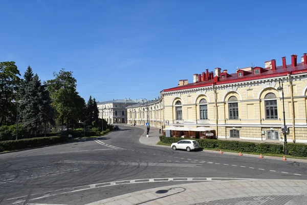 Запас подорожі на стрілка Василівського острова в Санкт-Петербурзі. — стокове фото