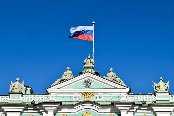 St. Petersburg, Rusya'nın Kışlık Sarayın ele Vlasov bayrak.