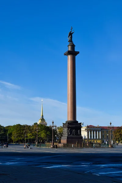 Alexander sütun, St. Petersburg, Rusya