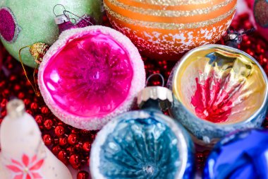 Noel'de Noel Baubles