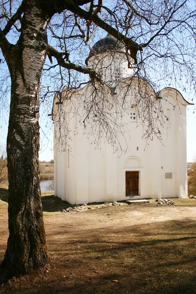 Chiesa di San Giorgio a Staraya Ladoga, Russia — Foto Stock