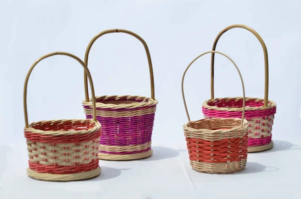 Een Paar Traditionele Handgemaakte Eiermanden Meestal Gebruikt Als Huwelijkscadeau Selectieve — Stockfoto