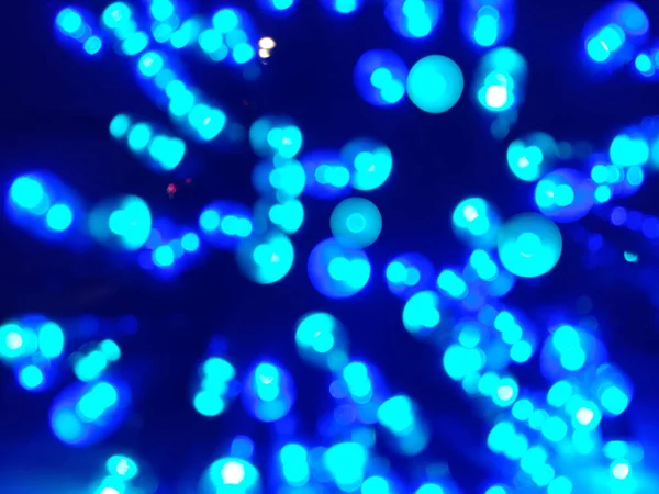 Blinkendes Neonlicht Mit Verschwommenem Effekt Dunkler Hintergrund Und Selektive Fokuspunkte — Stockfoto