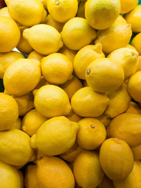 Куча Свежих Лимонов Рынке Лимонный Сок Используется Кулинарных Некулинарных Целях — стоковое фото