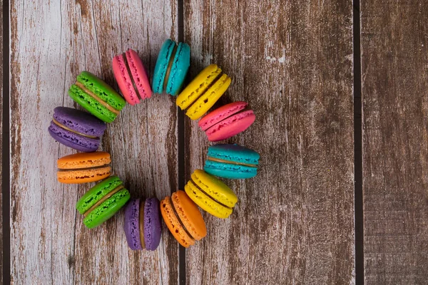 Deliciosos Macaroons Uma Famosa Sobremesa Francesa Multicolorida Círculo Foco Seletivo — Fotografia de Stock