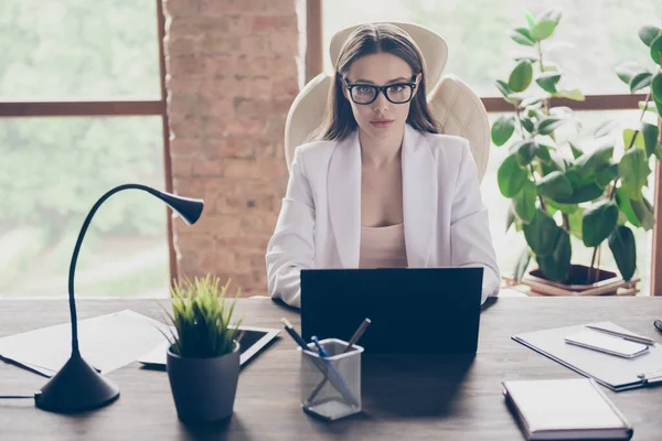 Portrait of her she nice pretty elegant classy chic skilled lady freelancer consulting client insurance stay home quarantine at modern industrial loft brick interior workplace workstation indoors — Stock Photo, Image