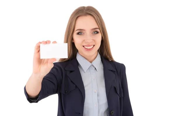 Vrouw met visitekaartje. Mooie jonge vrouw in formalwear — Stockfoto