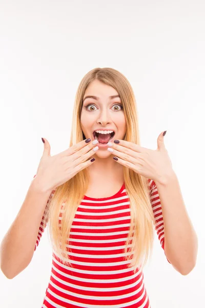 Agradablemente sorprendido chica bonita —  Fotos de Stock