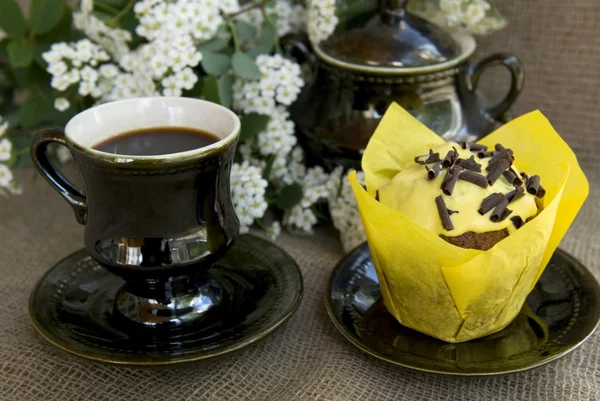 Kopje koffie met cake — Stockfoto
