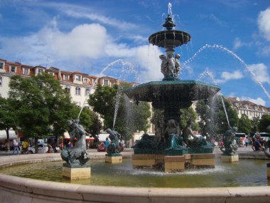 Fontain on Place du Rossio, Lisbon