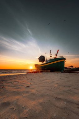 Gdynia Orowo sahilinde gün doğumu