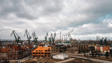 Gdask manzaralı tersaneler