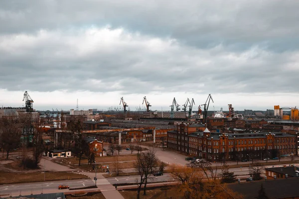 Gdask manzaralı tersaneler