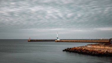 Sahillerin ve kumulların sonbahar manzarası