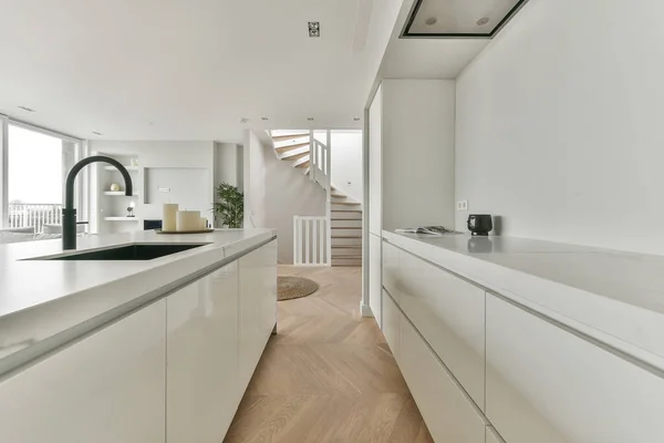 Kitchen interior in luxury house — Stock Photo, Image