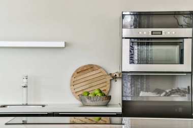 Şatafatlı ve güzel bir mutfak.