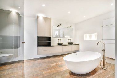 Modern banyo iç mimarisi