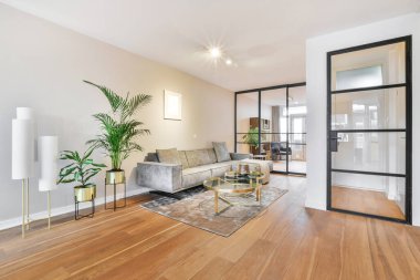 Zarif bir oturma odası.