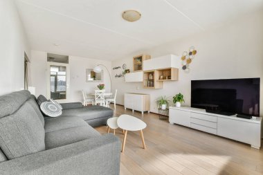 Zarif bir oturma odası.