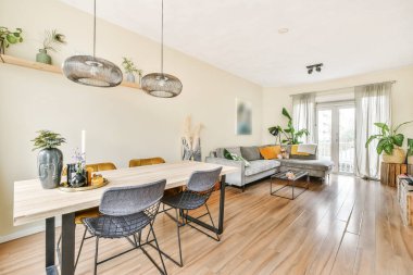 Bir yemek odası tasarımının parlak iç tasarımı