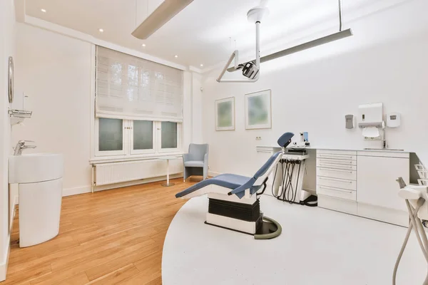 현대식 치과 사무실 내부 — 스톡 사진