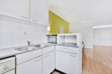 Parlak ve modern mutfak tasarımı