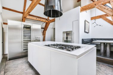 Parlak ve modern mutfak tasarımı