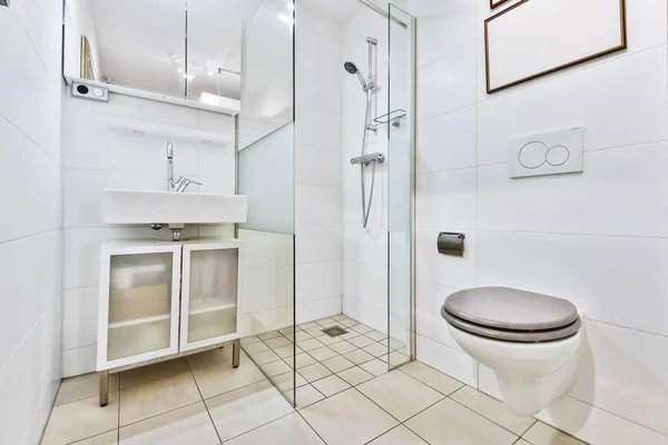 Elegant bathroom desugn — Zdjęcie stockowe