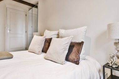 Lüks yatak odası tasarımı