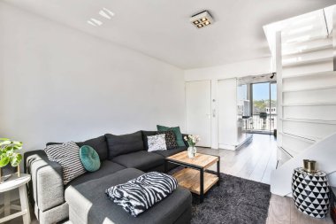 Parlak oturma odası