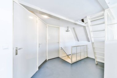 Modern ev tasarımı