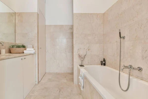 Elegante design del bagno — Foto Stock