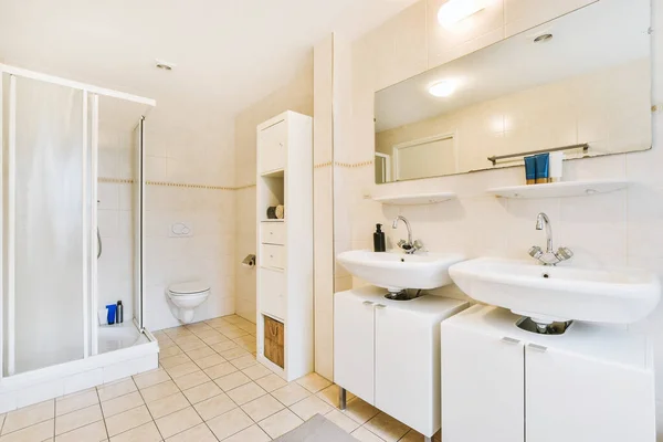 Luxus fürdőszoba tervezés — Stock Fotó