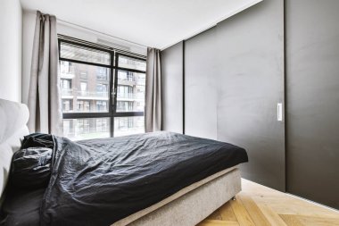 Parlak yatak odası tasarımı